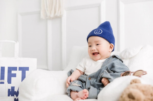 金湖孕妇肚子上长小红点