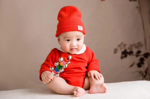 金湖几个月宝宝可以吃水果 金湖几个月宝宝可以吃水果