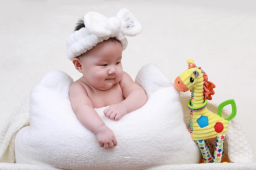 金湖三个月宝宝放屁不拉屎